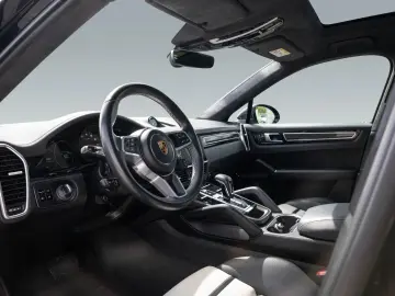 Porsche Cayenne Coupe BOSE Adaptive Cruise Control PASM