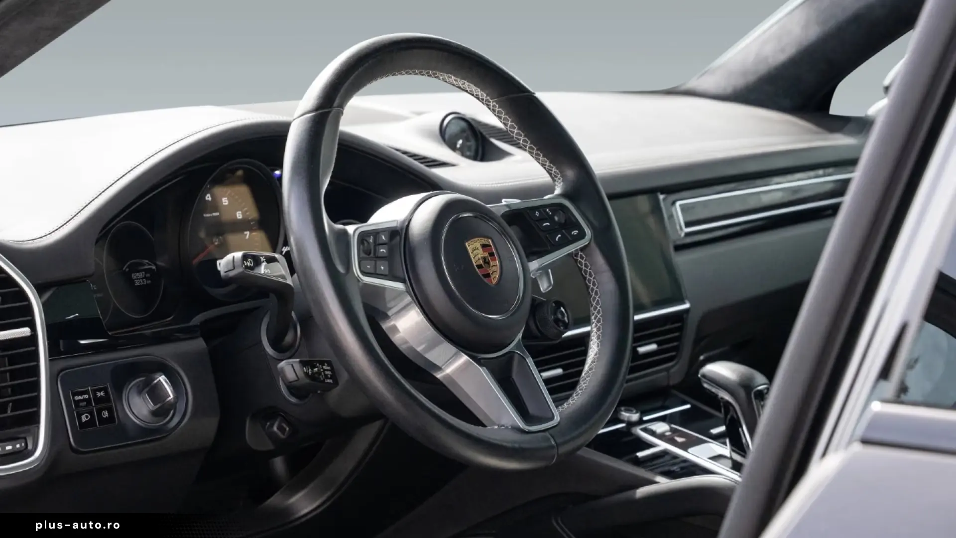 Porsche Cayenne Coupe BOSE Adaptive Cruise Control PASM