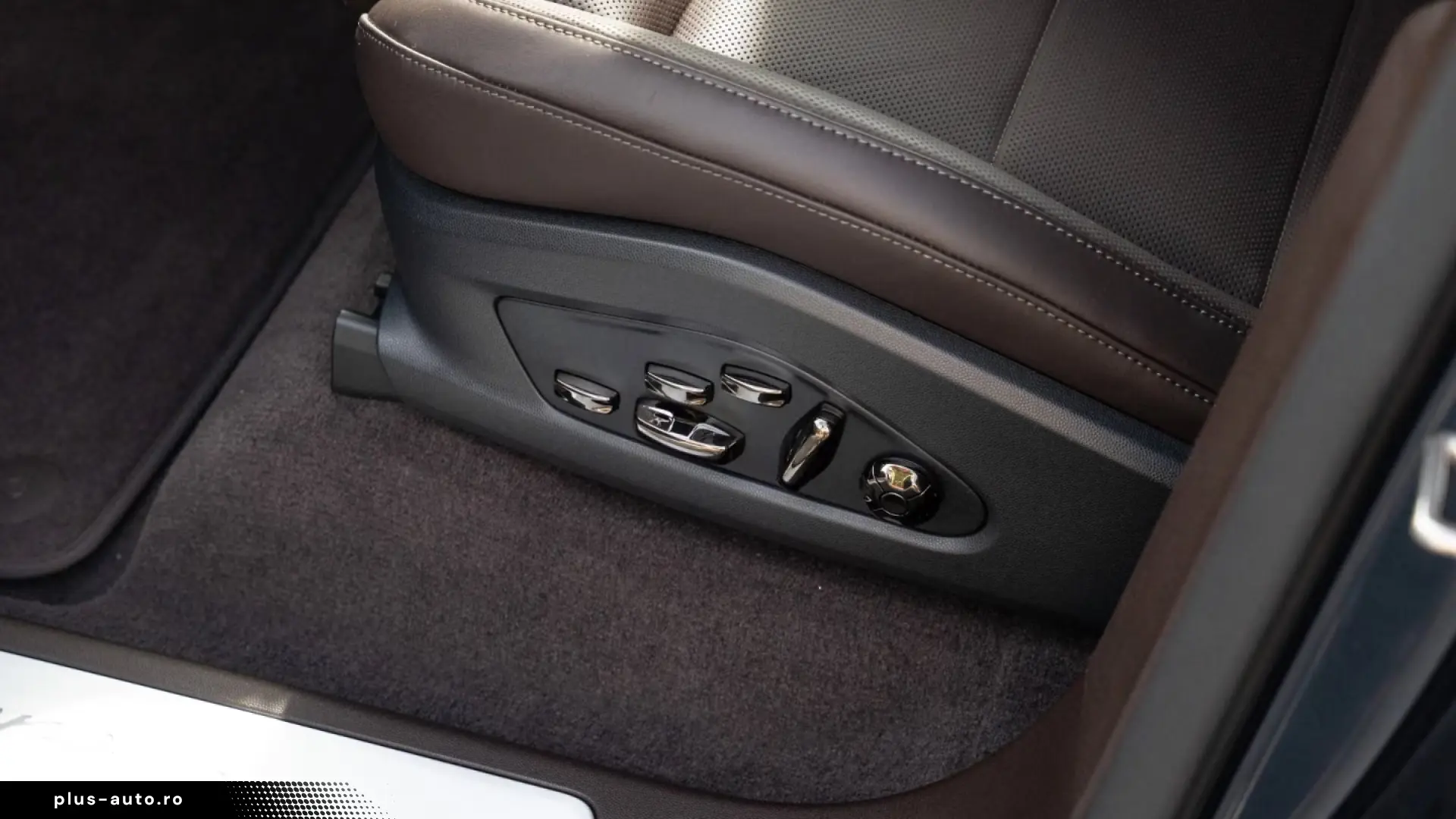 Porsche Cayenne S Coupe Electric