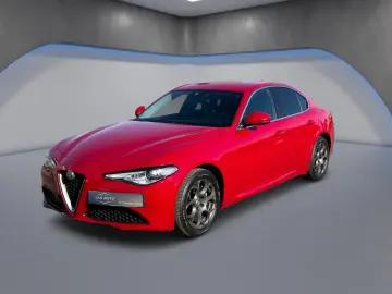 ALFA ROMEO GIULIA    2019   111.000 KM
