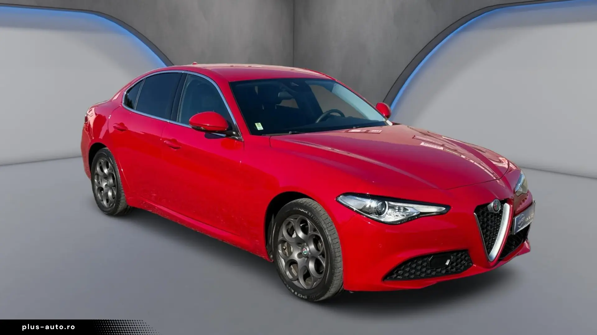 ALFA ROMEO GIULIA    2019   111.000 KM
