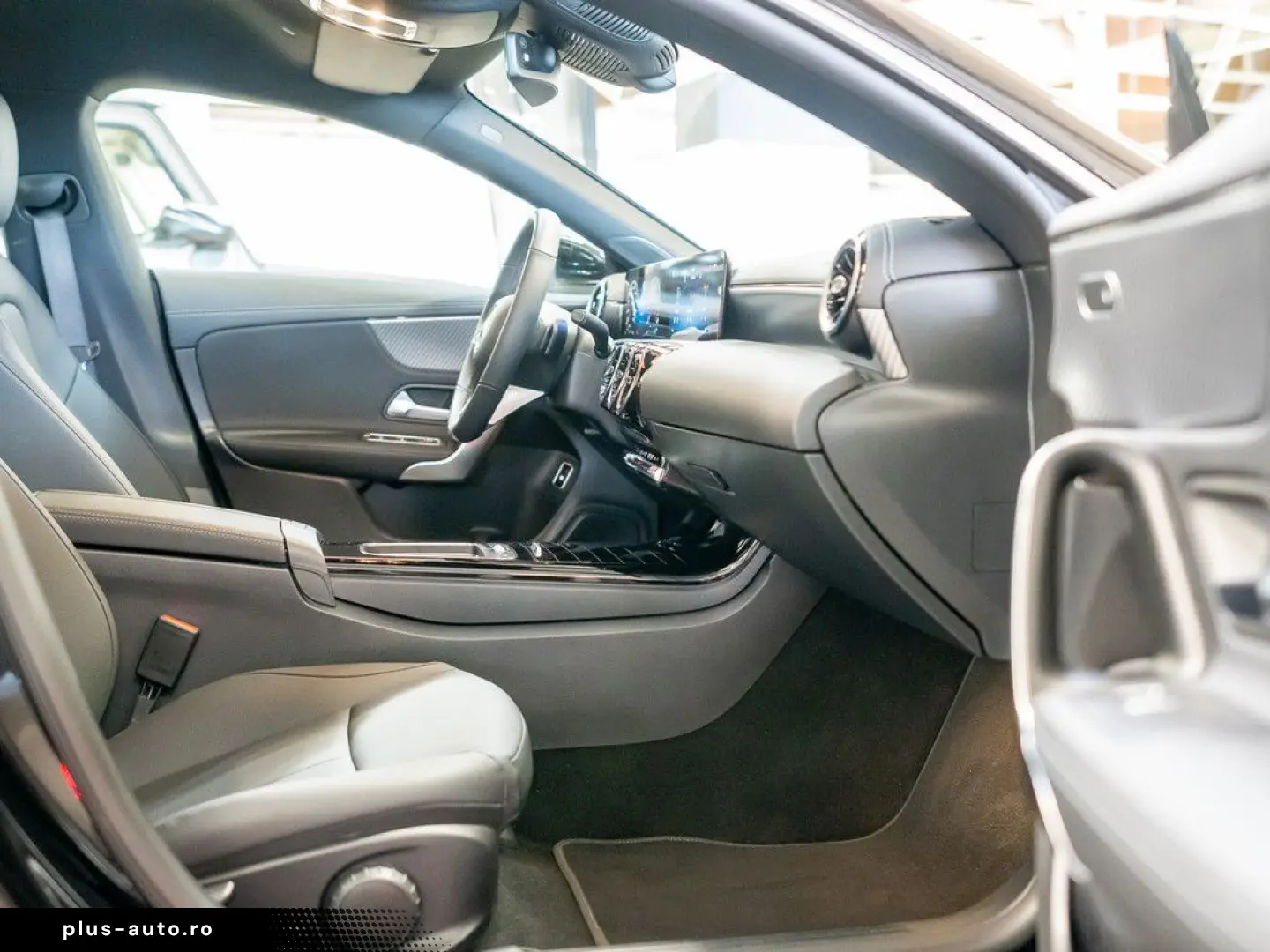 MERCEDES-BENZ CLA 180 Coupé Progressive Advanced LED&hellip;
