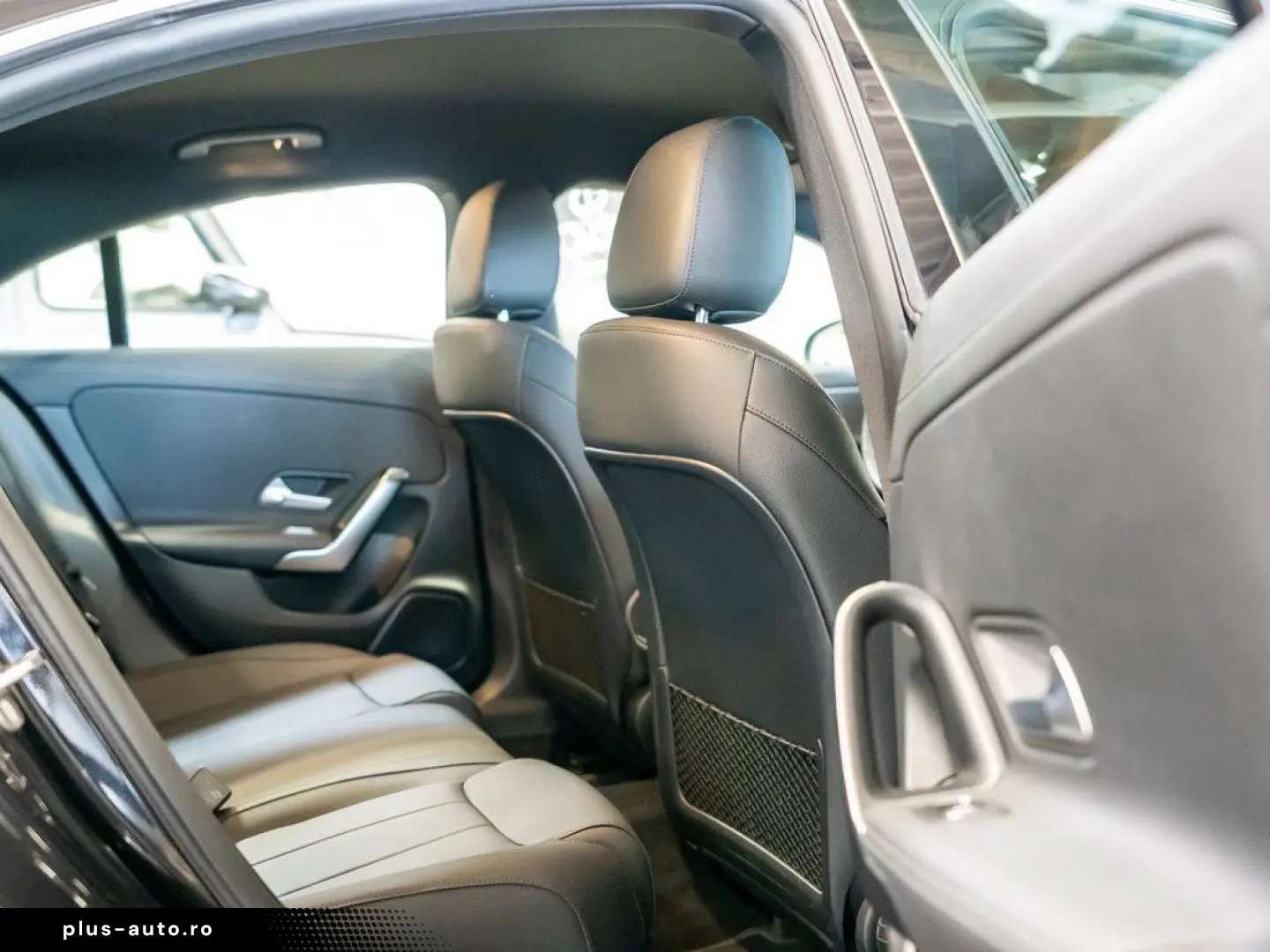 MERCEDES-BENZ CLA 180 Coupé Progressive Advanced LED&hellip;