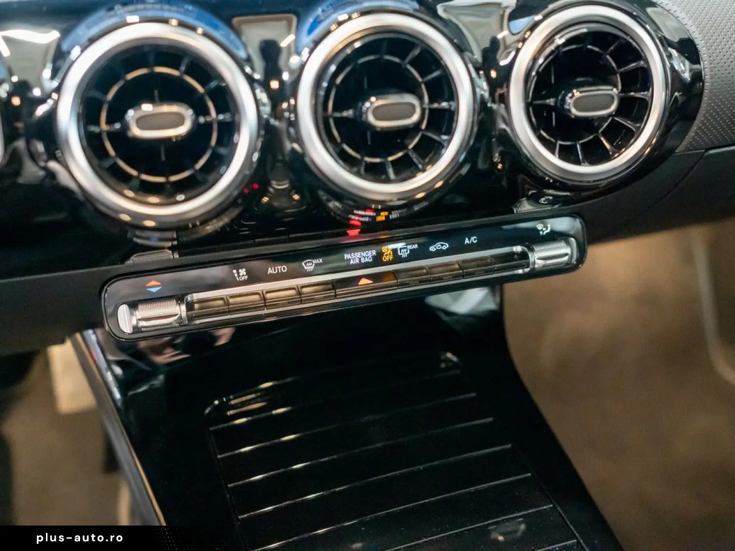 MERCEDES-BENZ CLA 180 Coupé Progressive Advanced LED&hellip;