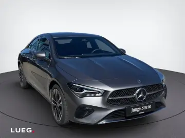 MERCEDES-BENZ CLA 180 PROGRESSIVE RÜCKFKAM LENKRHZ LED