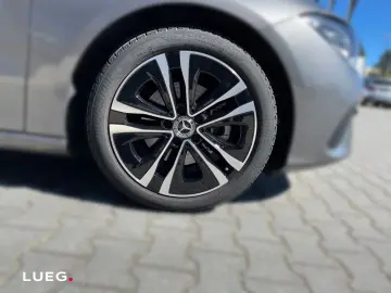 MERCEDES-BENZ CLA 180 PROGRESSIVE RÜCKFKAM LENKRHZ LED