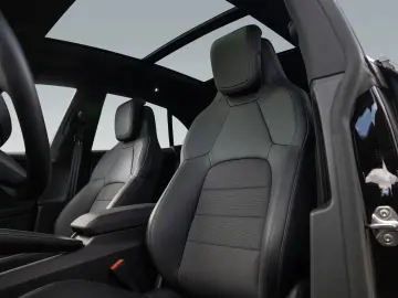 Porsche Macan 4 Panoramic Roof PASM Surround View