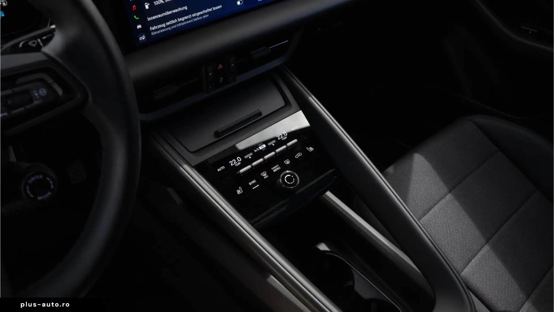 Porsche Macan 4 Panoramic Roof PASM Surround View