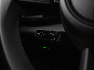 Porsche Macan 4 Panoramic Roof PASM Surround View