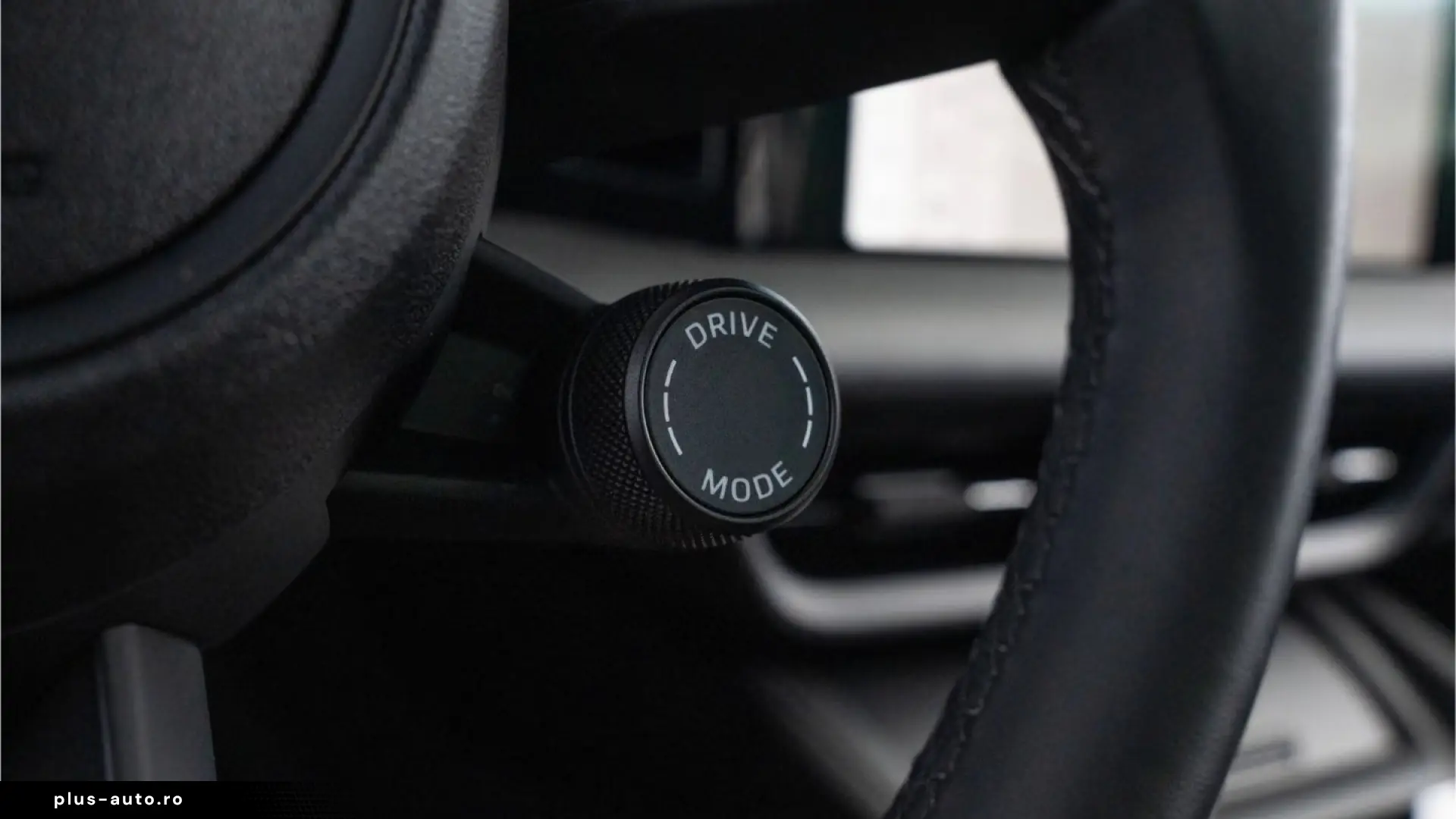 Porsche Macan 4 Panoramic Roof PASM Surround View