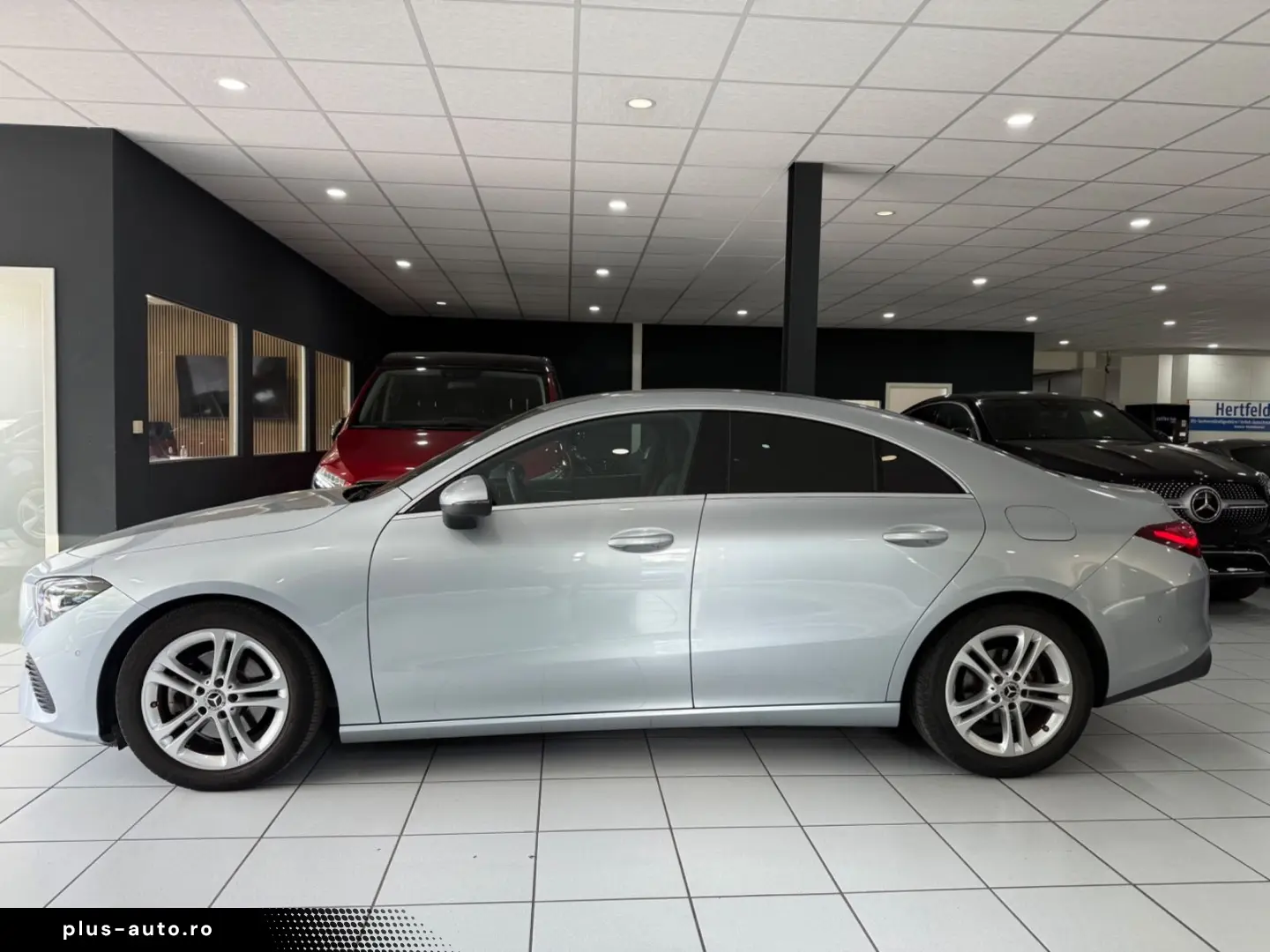 MERCEDES-BENZ CLA 180 CARPLAY LED-SCHW KAMERA DISTRO&hellip;