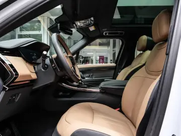 LAND ROVER Range Rover Sport P550e Autobiography