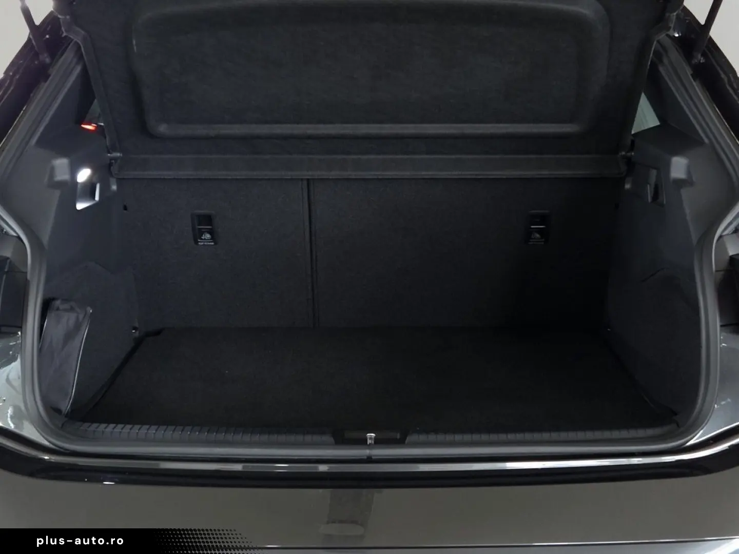 CUPRA Born 58 kWh NAVI LED SHZ