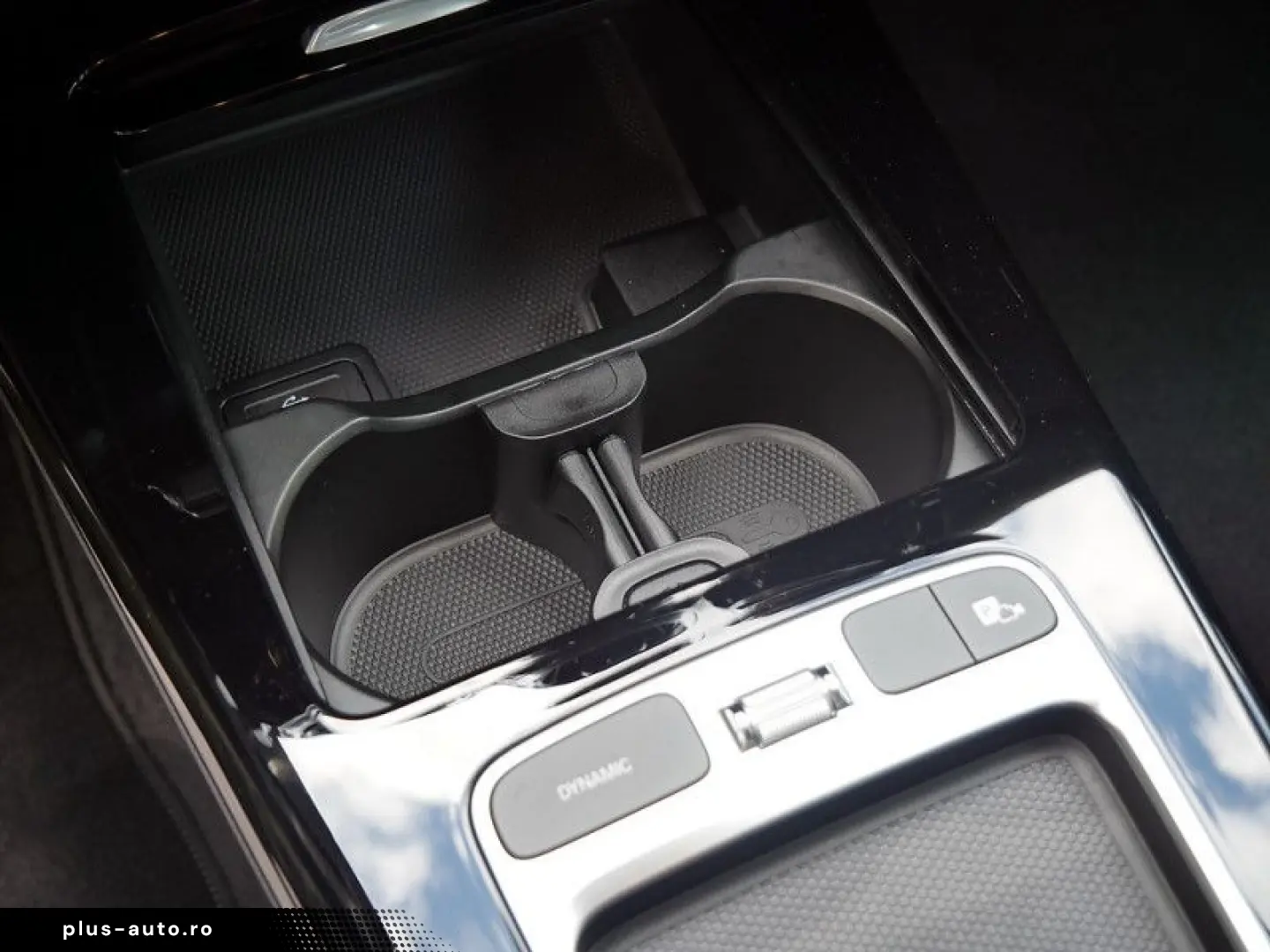 MERCEDES-BENZ CLA 180 Coupé   PROGRESSIVE AHK KAMERA&hellip;