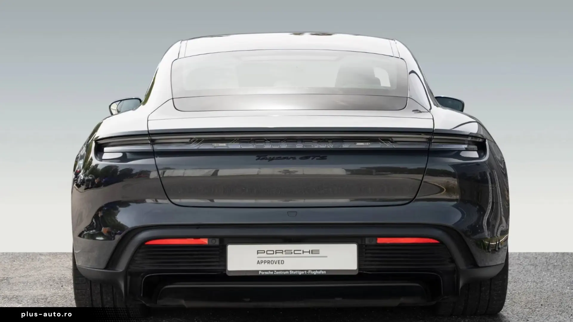 Porsche Taycan GTS InnoDrive HeadUp Panorama Sport Chron