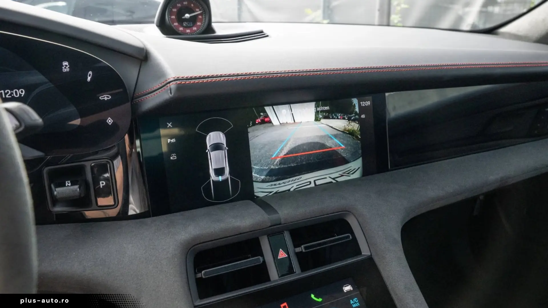 Porsche Taycan GTS InnoDrive HeadUp Panorama Sport Chron