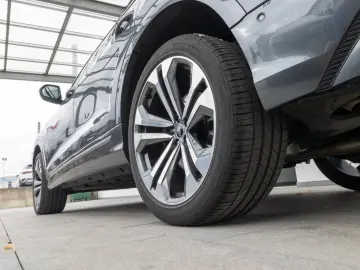 AUDI Q8 S line 55 TFSI quattro