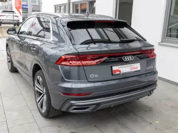 AUDI Q8 S line 55 TFSI quattro