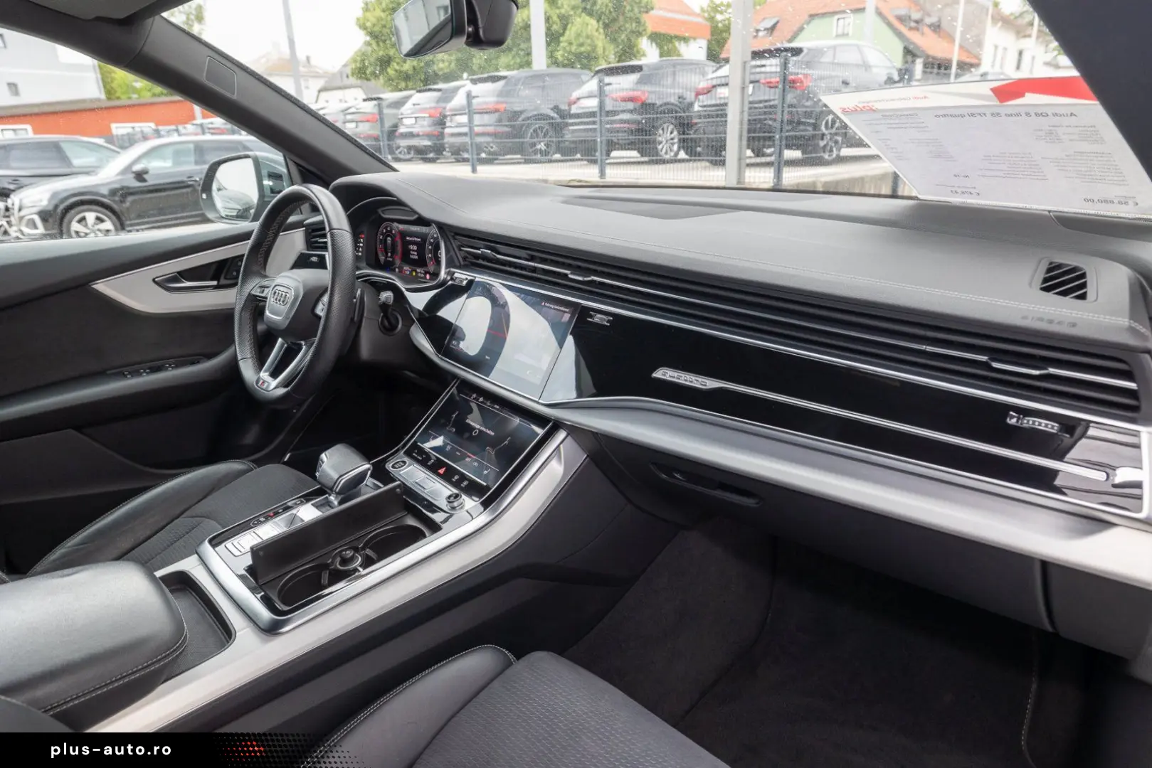 AUDI Q8 S line 55 TFSI quattro