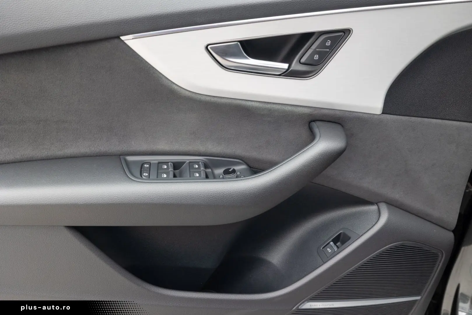 AUDI Q8 S line 55 TFSI quattro