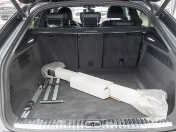 AUDI Q8 S line 55 TFSI quattro