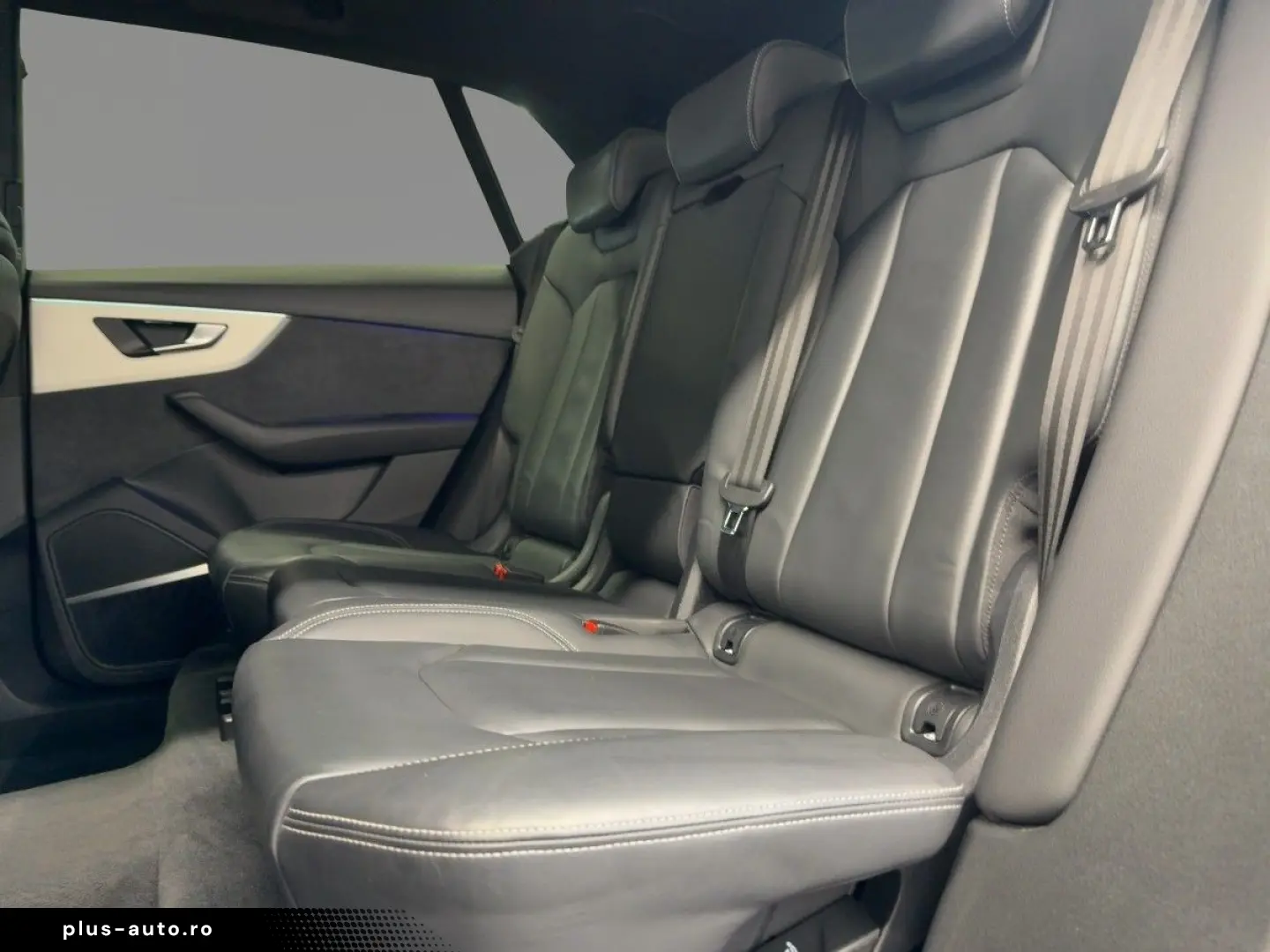 AUDI Q8 S line 55 TFSI quattro