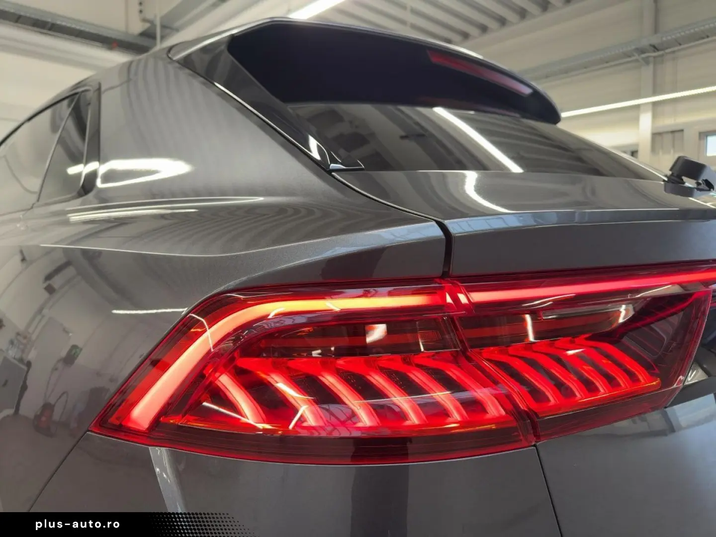 AUDI Q8 S line 55 TFSI quattro