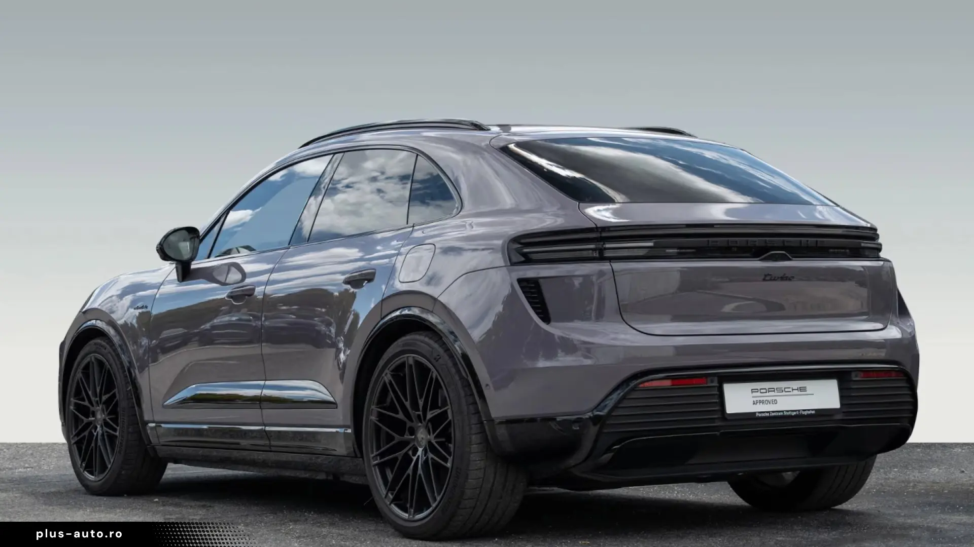 Porsche Macan Electric Turbo Burmester passenger display