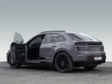 Porsche Macan Electric Turbo Burmester passenger display