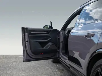 Porsche Macan Electric Turbo Burmester passenger display