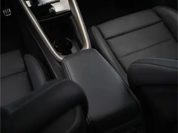 Porsche Macan Electric Turbo Burmester passenger display
