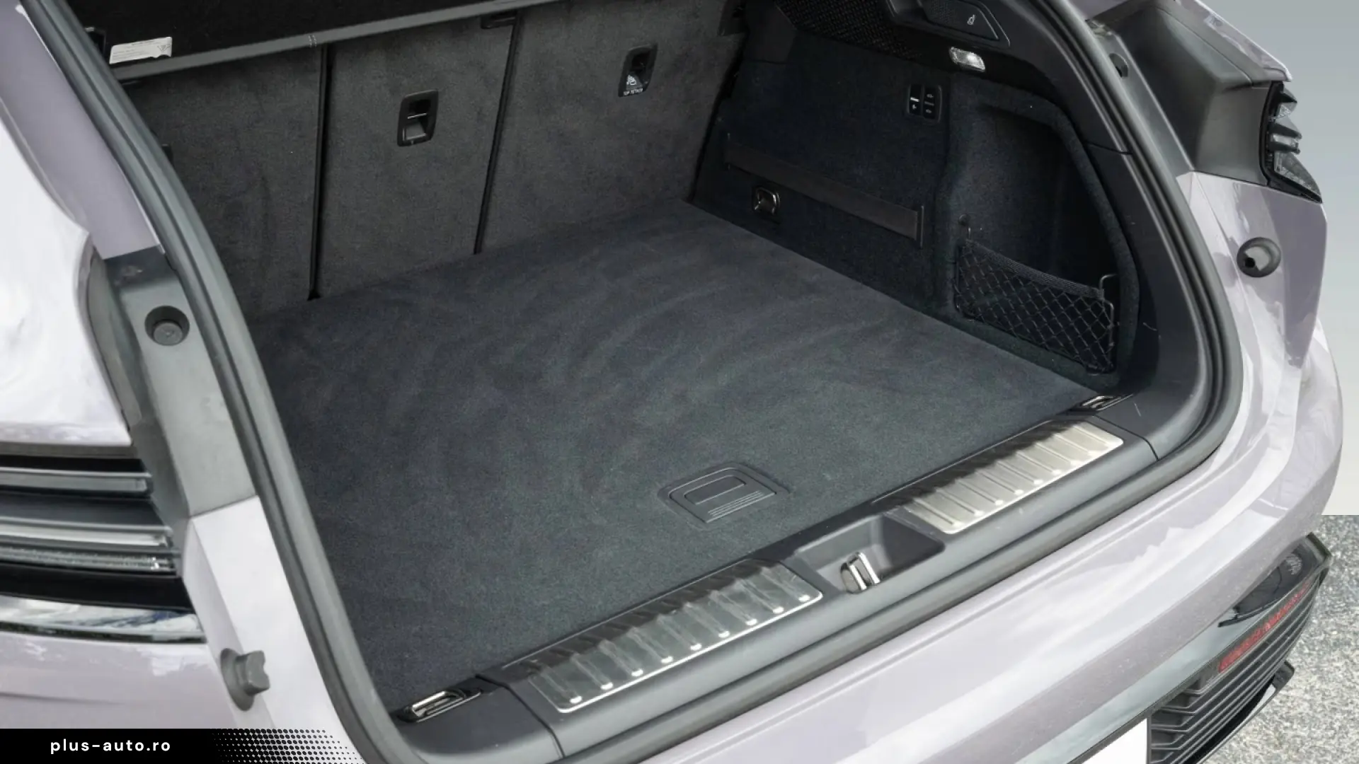 Porsche Macan Electric Turbo Burmester passenger display