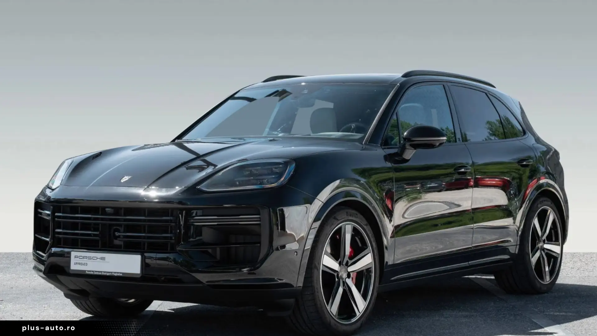 Porsche Cayenne Turbo E-Hybrid PDCC AHK Pano HUD 22''