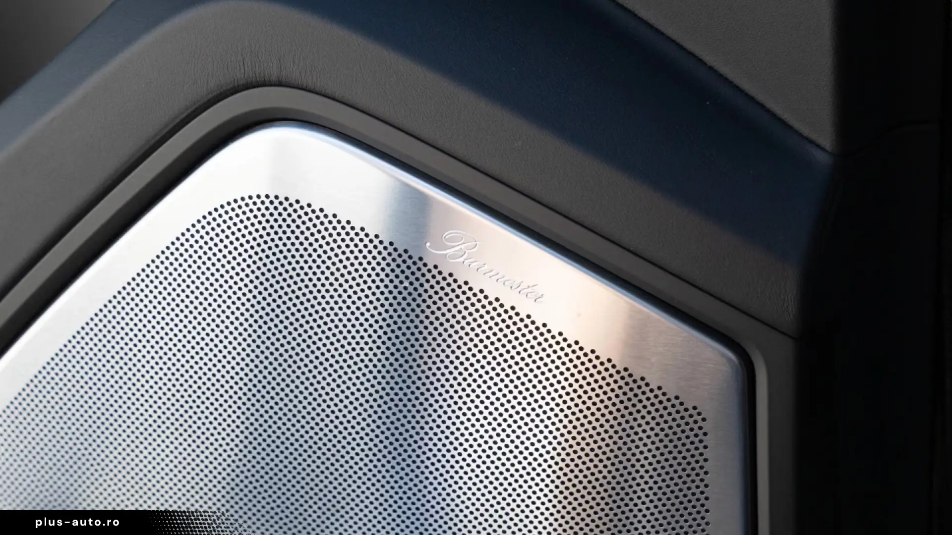 Porsche Cayenne Turbo E-Hybrid PDCC AHK Pano HUD 22''