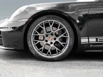 Porsche 992 Carrera Cabriolet Lift-VA BOSE Sport Chrono