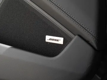 Porsche 992 Carrera Cabriolet Lift-VA BOSE Sport Chrono