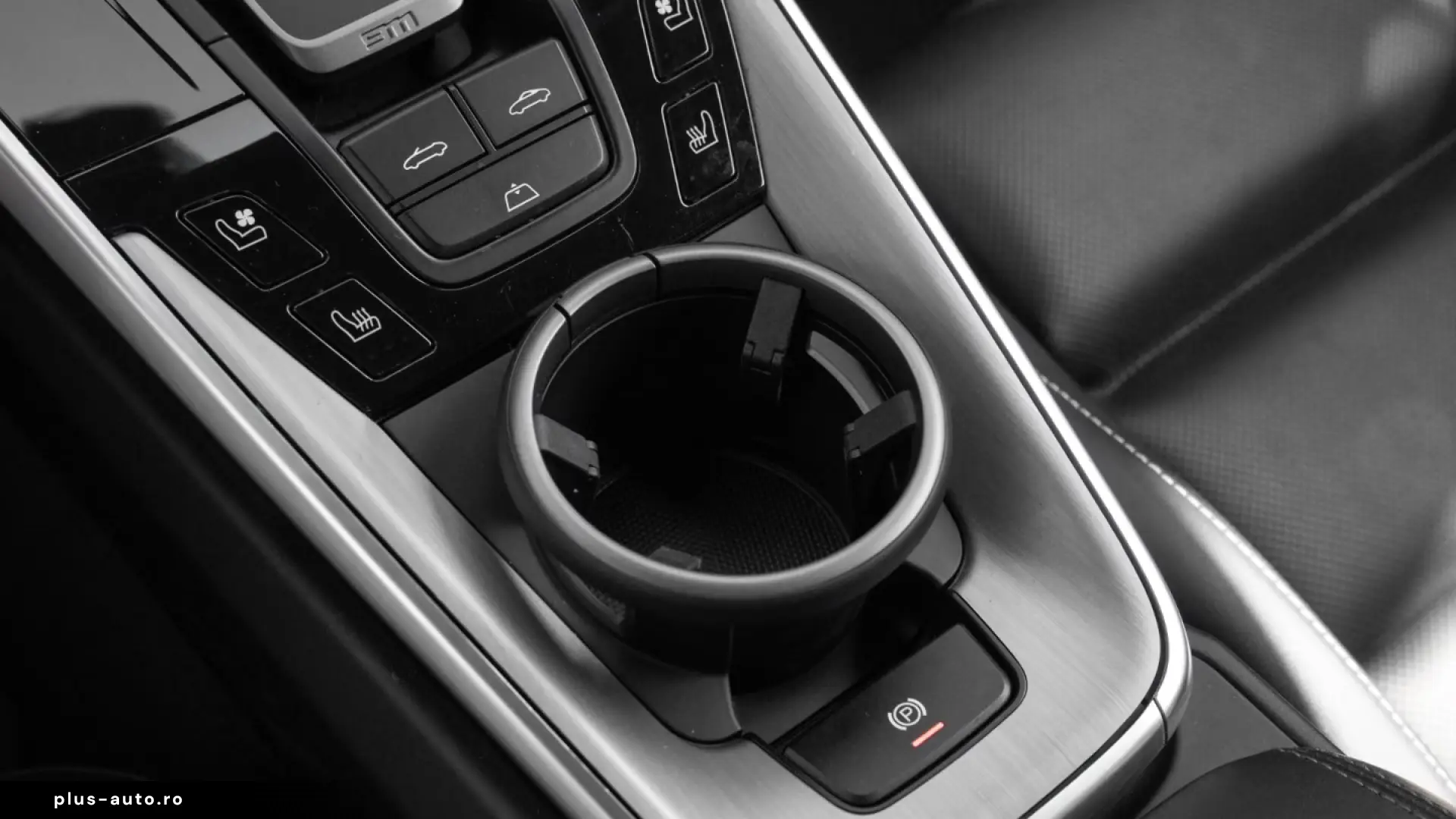 Porsche 992 Carrera Cabriolet Lift-VA BOSE Sport Chrono