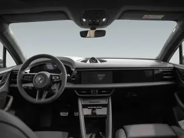 Porsche Macan Electric Turbo HeadUp rear axle steering