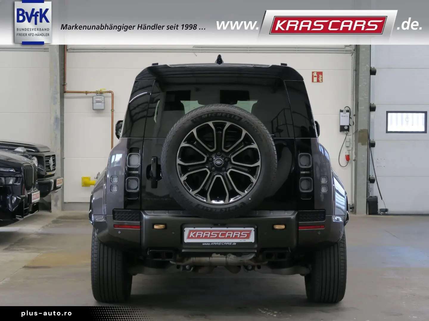 LAND ROVER Defender 110 P635 OCTA 1.Hd. Leder schwar&hellip;
