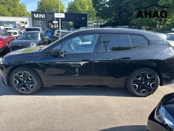 BMW iX xDrive40
