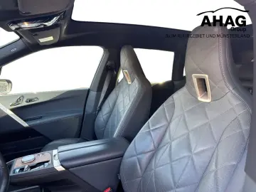 BMW iX xDrive40