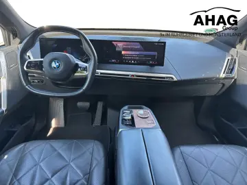 BMW iX xDrive40
