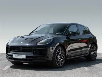Porsche Macan S towbar  adaptive cruise control  21'' BOSE