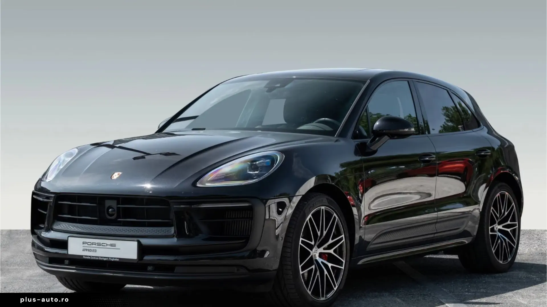 Porsche Macan S towbar  adaptive cruise control  21'' BOSE