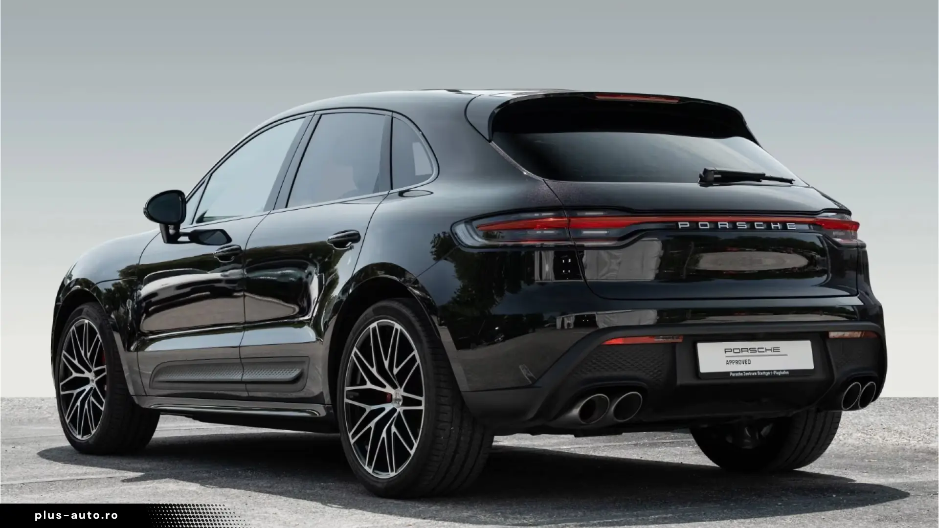 Porsche Macan S towbar  adaptive cruise control  21'' BOSE