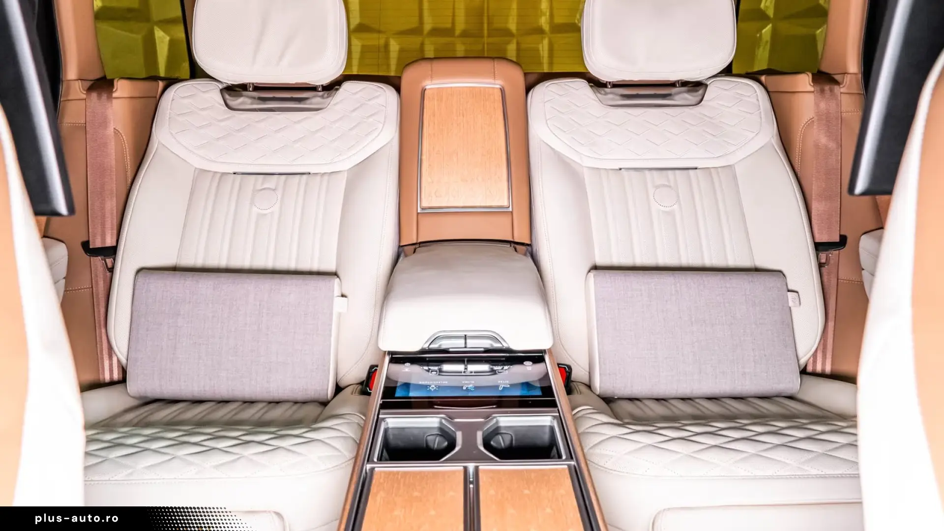 Range Rover P615 SV- LWB   BRABUS 700CP