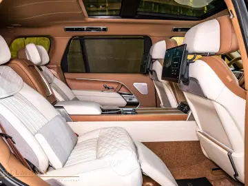 Range Rover P615 SV- LWB   BRABUS 700CP