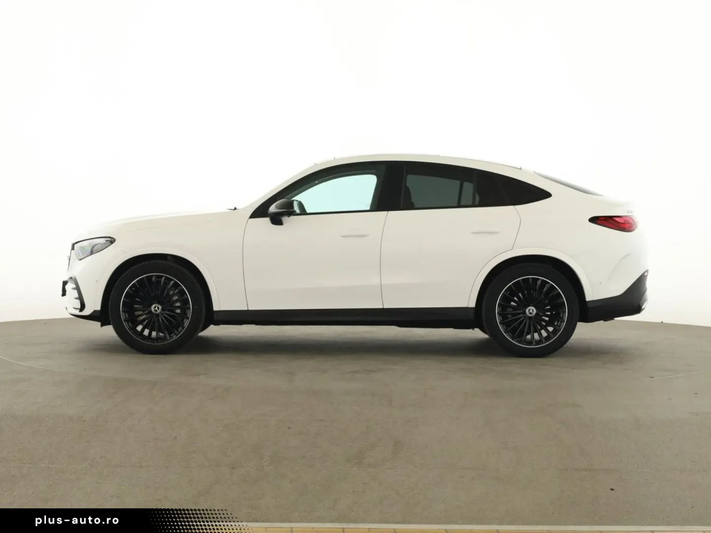 MERCEDES-BENZ GLC 300 4M Coupé AMG PLUS NIGHT AHK PANO