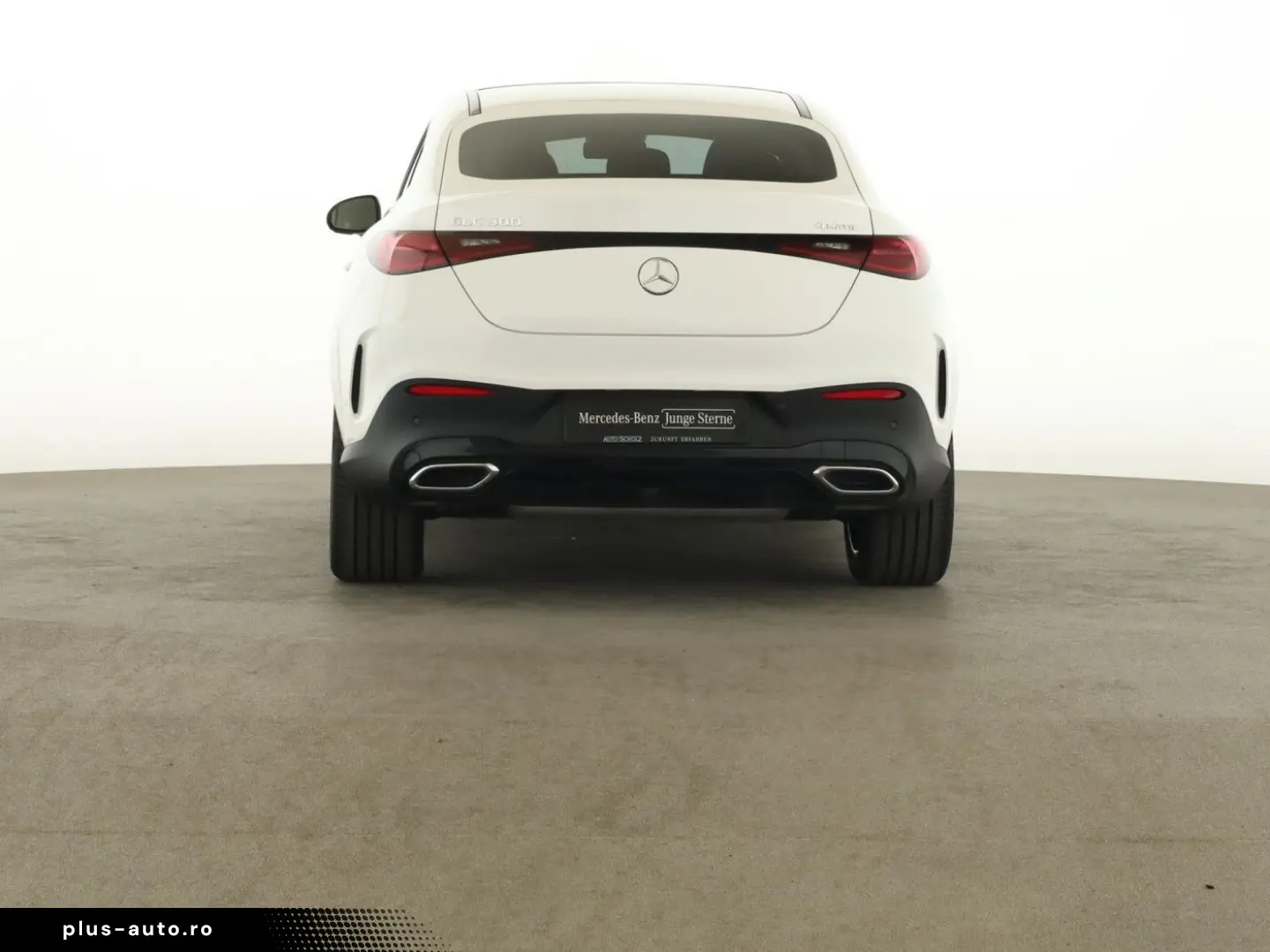 MERCEDES-BENZ GLC 300 4M Coupé AMG PLUS NIGHT AHK PANO