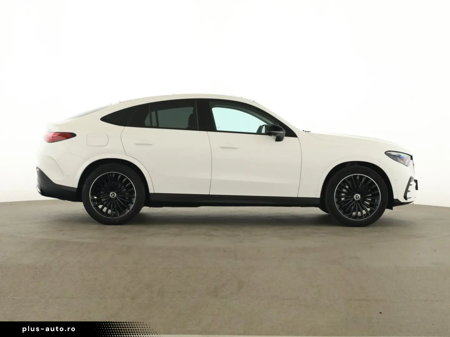 MERCEDES-BENZ GLC 300 4M Coupé AMG PLUS NIGHT AHK PANO